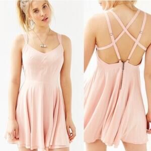 Kimchi Blue | Strappy Back Light Pink Soft Minidress